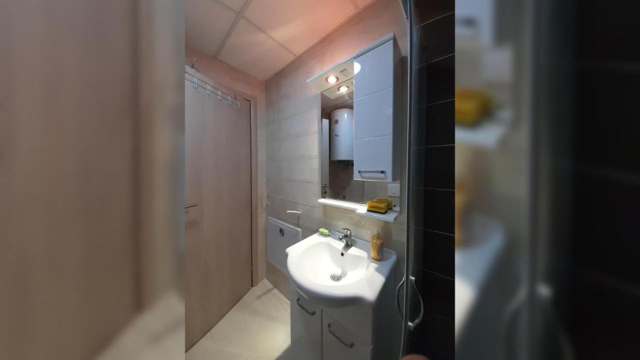 Velvet Apartment 5 Minutes To Center Ohrid Bagian luar foto